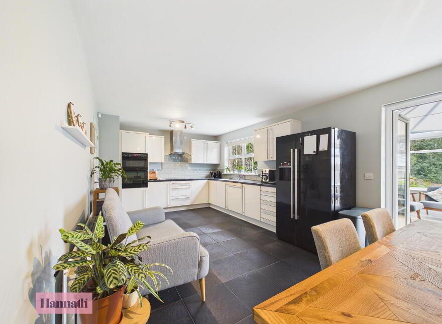 29 Selshion Hall, Portadown, BT62 4JR