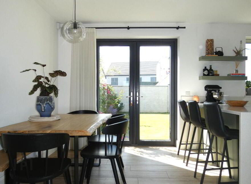 1 Curate's Court, Roslevan, Ennis, V95F86T
