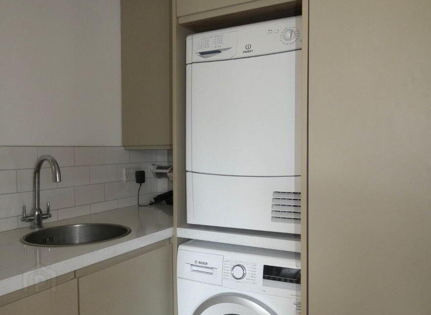 1 Curate's Court, Roslevan, Ennis, V95F86T