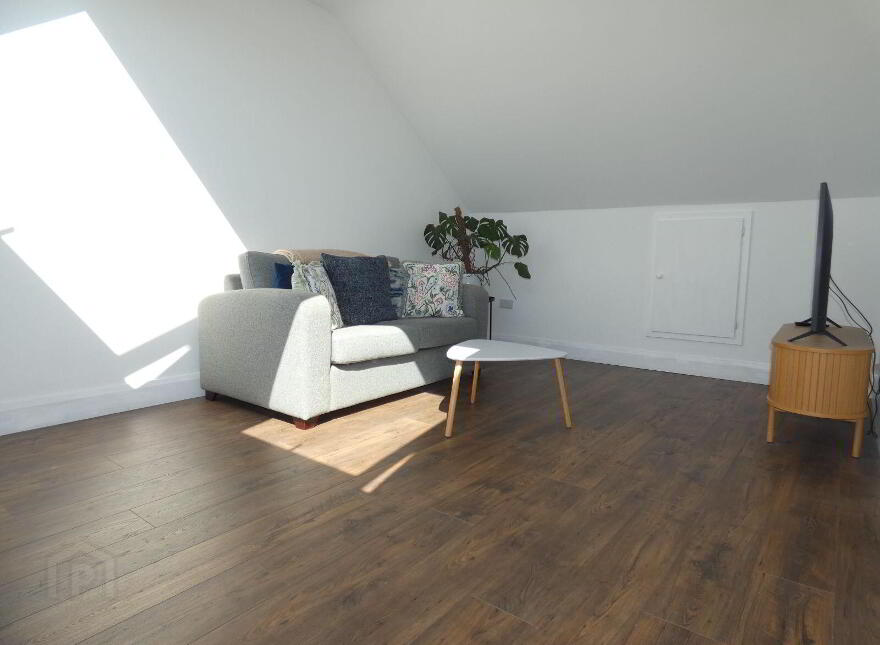 1 Curate's Court, Roslevan, Ennis, V95F86T