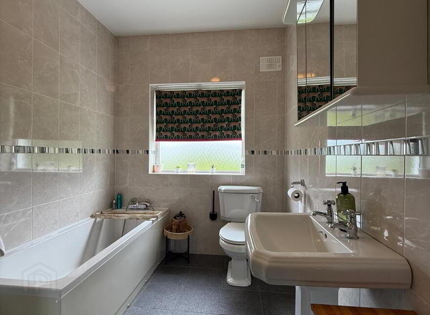 Whitemist Cottage, Carnagruckane, Lisacul, F45RX57