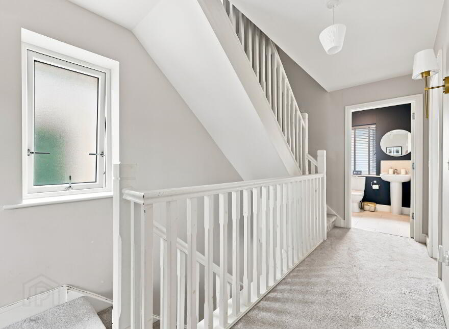 39 Knightsgate Avenue, Rush, K56H590