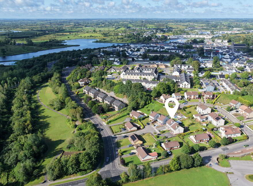 5 Summerhill Court, Summerhill, Carrick-On-Shannon, N41F500