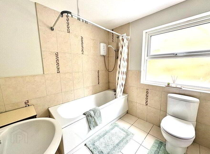 38 Cecil Street, Newry, BT35 6AU
