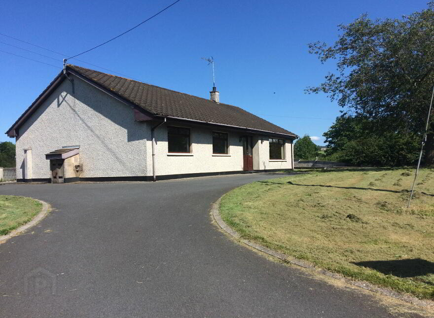 59 Annacloy Road, Downpatrick, BT30 9AQ