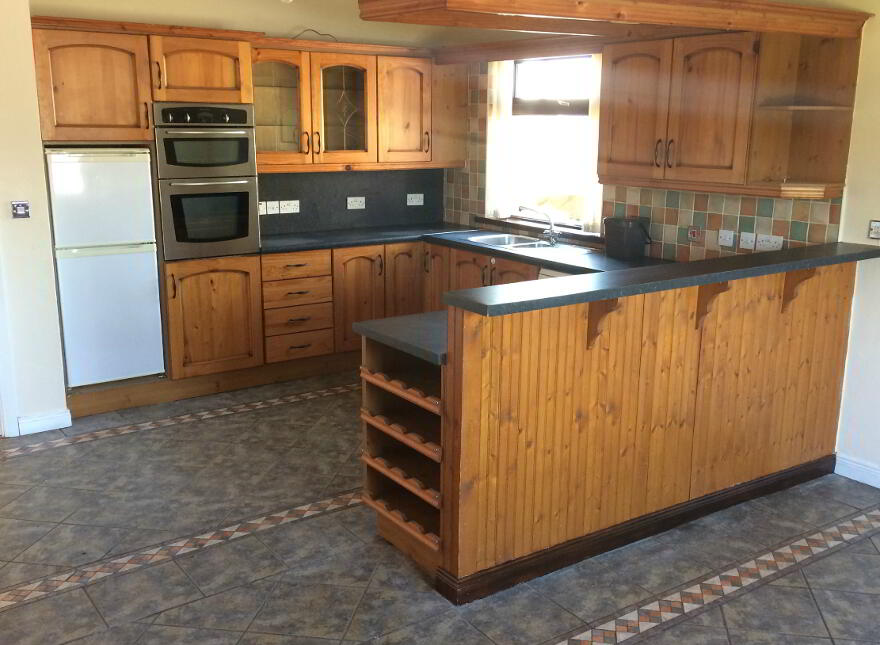 59 Annacloy Road, Downpatrick, BT30 9AQ