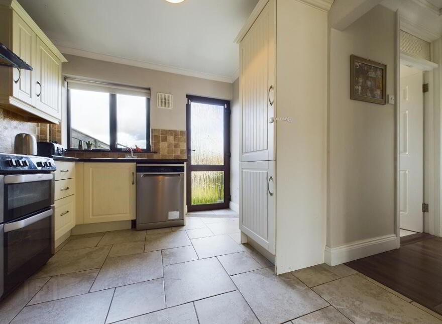 42 Pinewood Avenue, Hillview, Waterford, X91PHK2