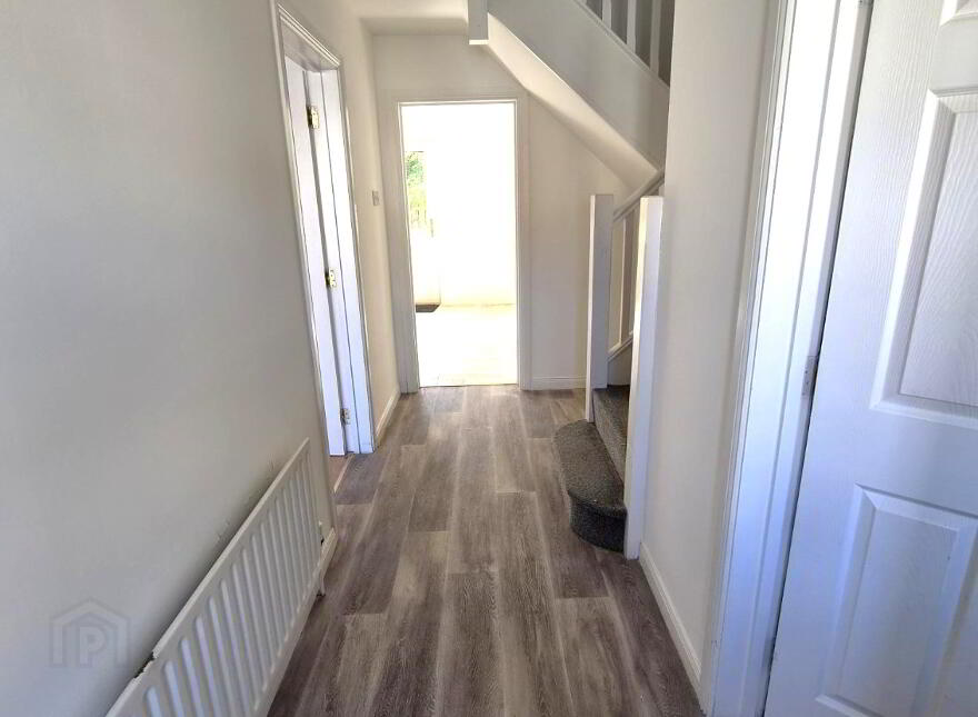 94 Shepherds Glen, Waterside, L'Derry, BT47 2GA