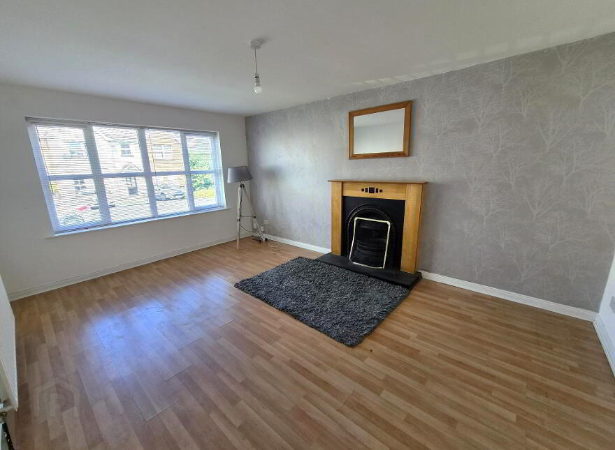 94 Shepherds Glen, Waterside, L'Derry, BT47 2GA