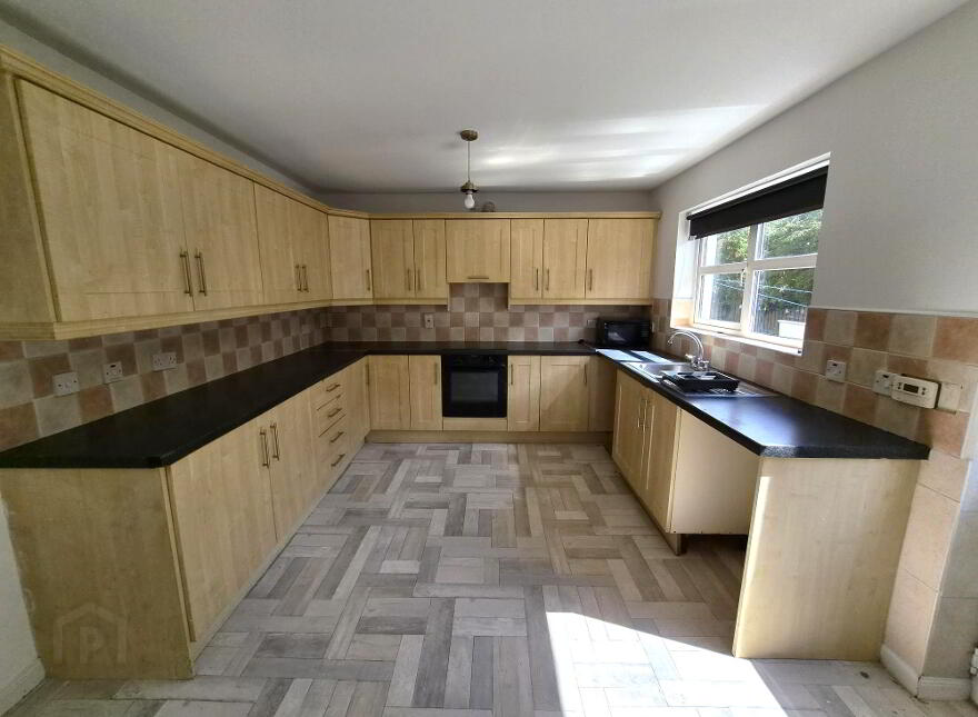 94 Shepherds Glen, Waterside, L'Derry, BT47 2GA