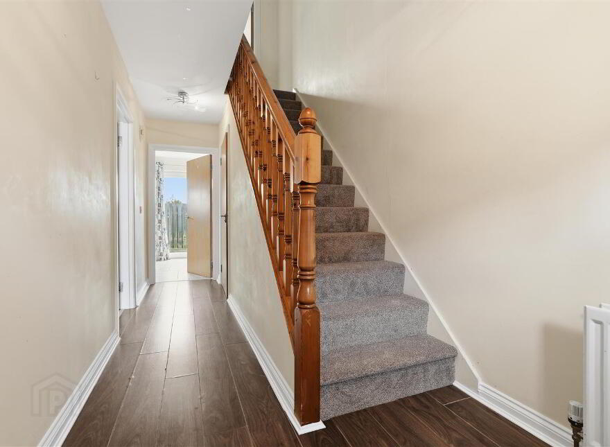 17 Todd`s Hill Park, Saintfield, BT24 7FB