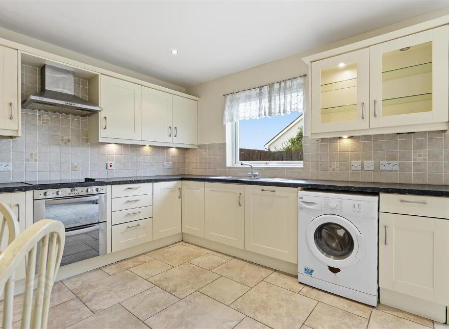 17 Todd`s Hill Park, Saintfield, BT24 7FB