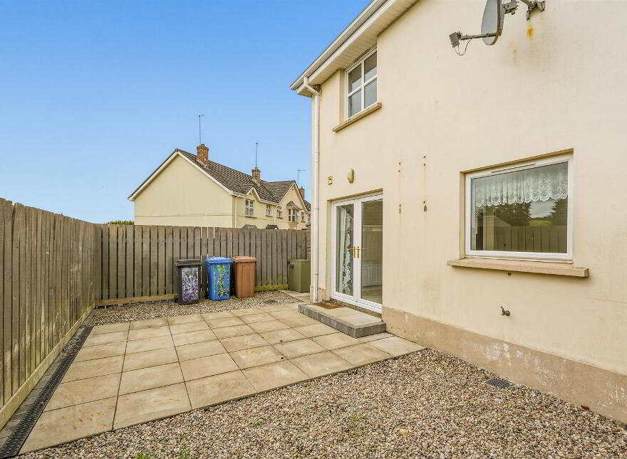 17 Todd`s Hill Park, Saintfield, BT24 7FB