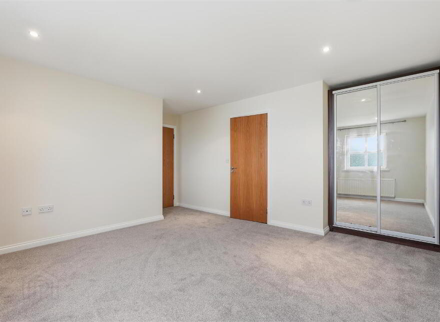 17 Todd`s Hill Park, Saintfield, BT24 7FB