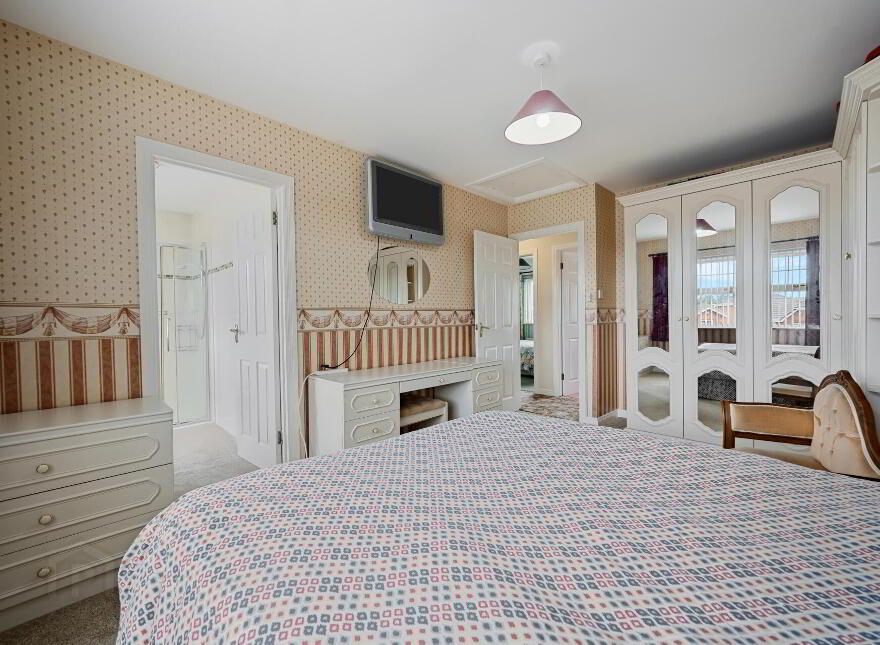50 Ballylenaghan Road, Belfast, BT8 6WU