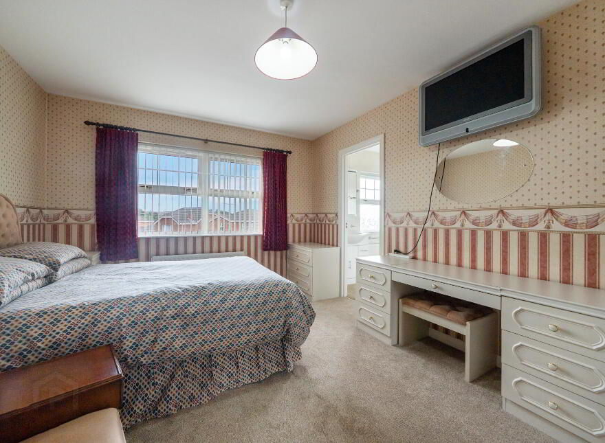 50 Ballylenaghan Road, Belfast, BT8 6WU