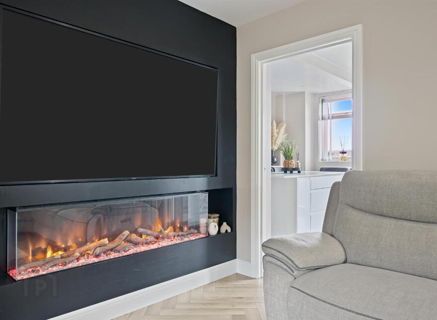 38 Forthill Gardens, Newtownabbey, BT36 6QT