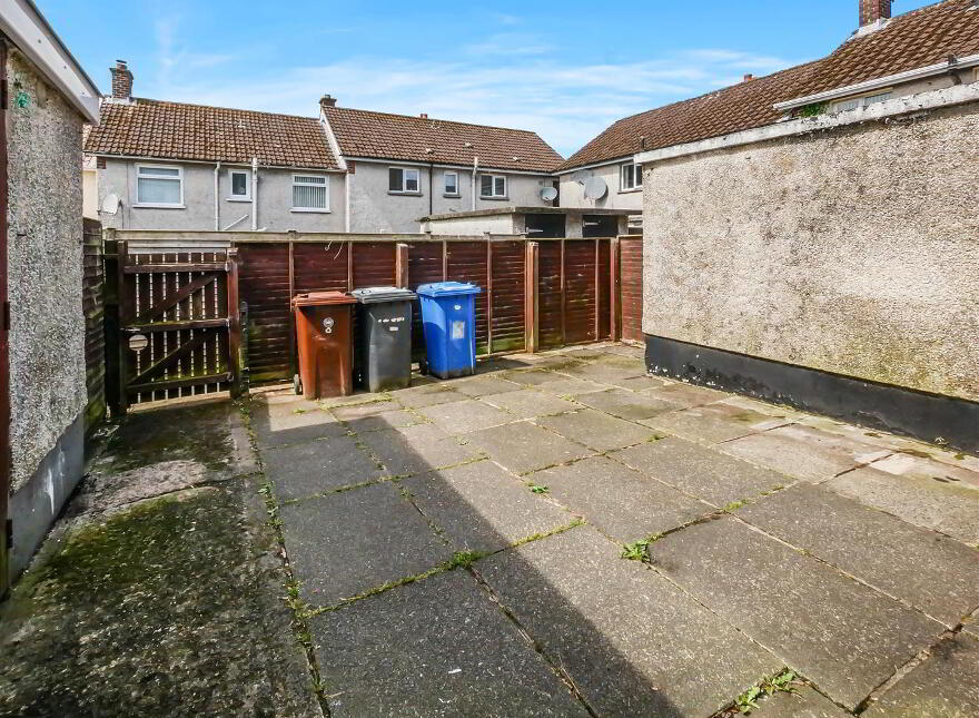 51 Castlerobin Road, Belvoir Park, Belfast, BT8 7DX