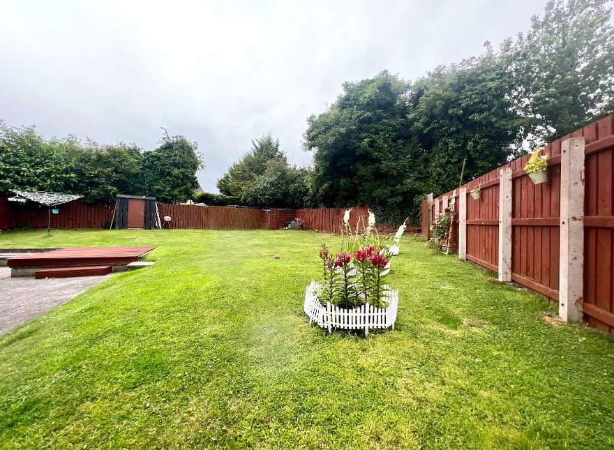 19 Cloughreagh Park, Bessbrook, Newry, BT35 7EH