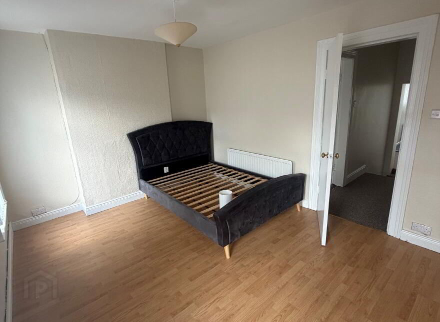17 Ernest St, Derry, BT48 0HB