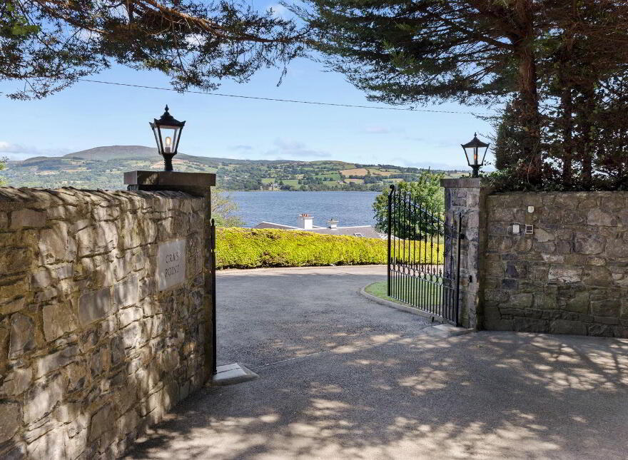 Crag Point, Craglea, Killaloe, V94H2TF