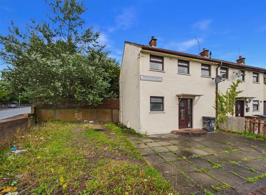 2 Ballymurphy Road, Belfast, BT12 7JL