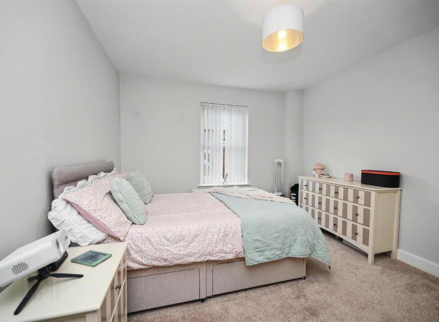 Apt 6, 1 Woodcot Avenue, Belfast, BT5 5HQ