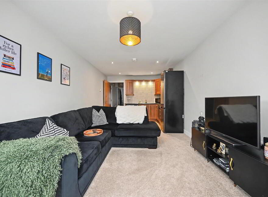 Apt 6, 1 Woodcot Avenue, Belfast, BT5 5HQ