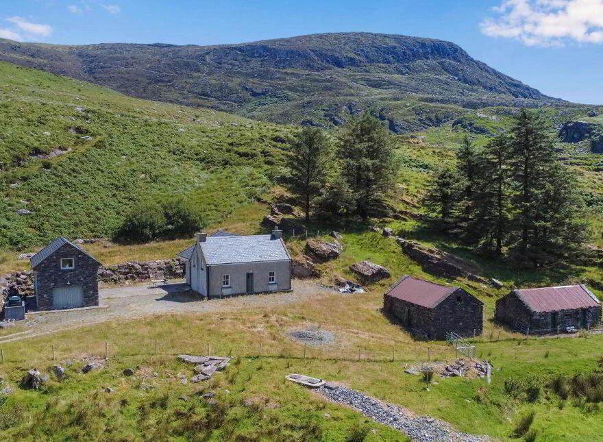 Cloghavoola, Caherbarnagh, Caherbarnagh, V23TF24