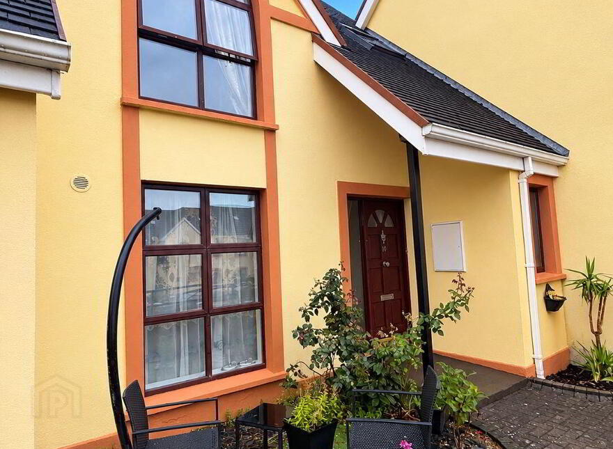 10 Fortwell Court, Fortwell, Letterkenny, F92F5P1