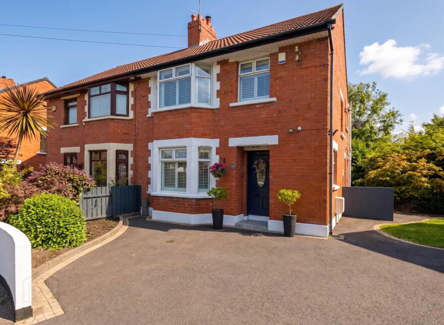 14 Ardmore Drive, Finaghy, Belfast, BT10 0JN