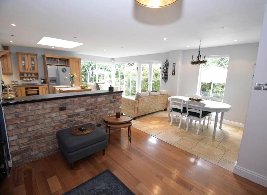 14 Ardmore Drive, Finaghy, Belfast, BT10 0JN