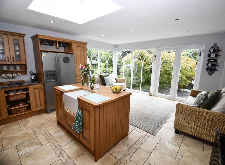 14 Ardmore Drive, Finaghy, Belfast, BT10 0JN