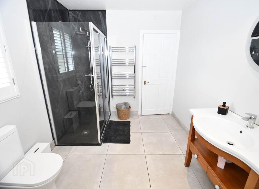 14 Ardmore Drive, Finaghy, Belfast, BT10 0JN