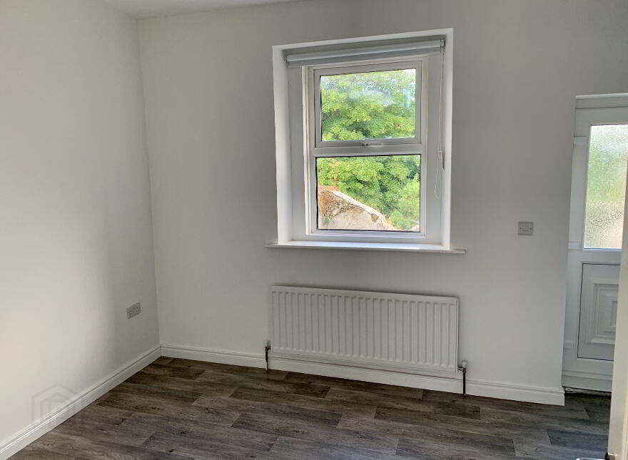 40 Riverside, Antrim, BT41 4BJ