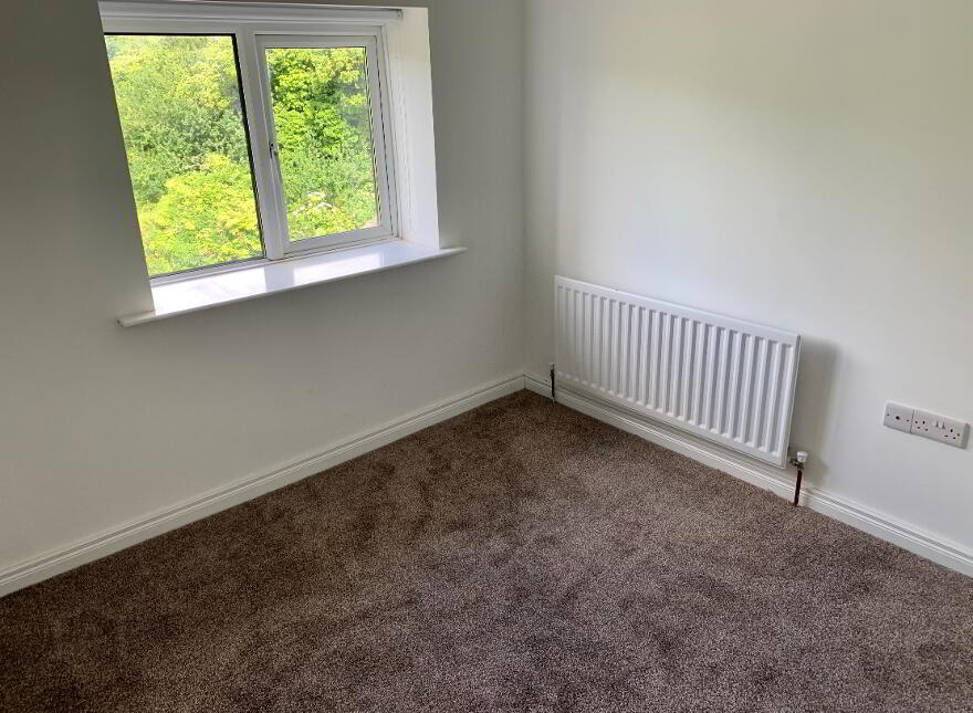 40 Riverside, Antrim, BT41 4BJ