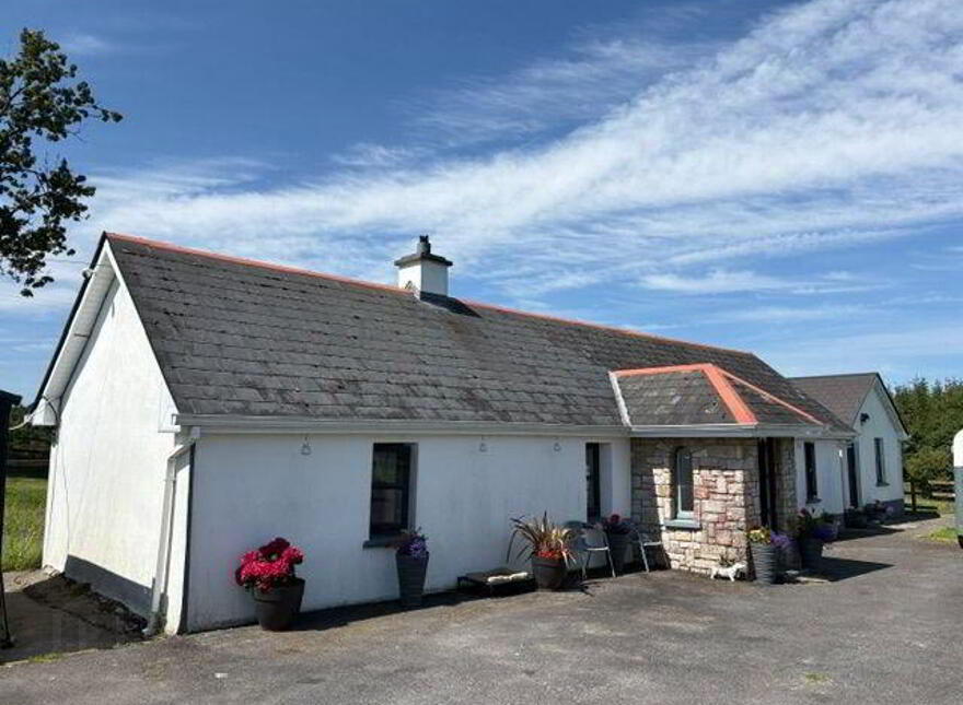 Cloonmaul, Loughglynn, F45YF63
