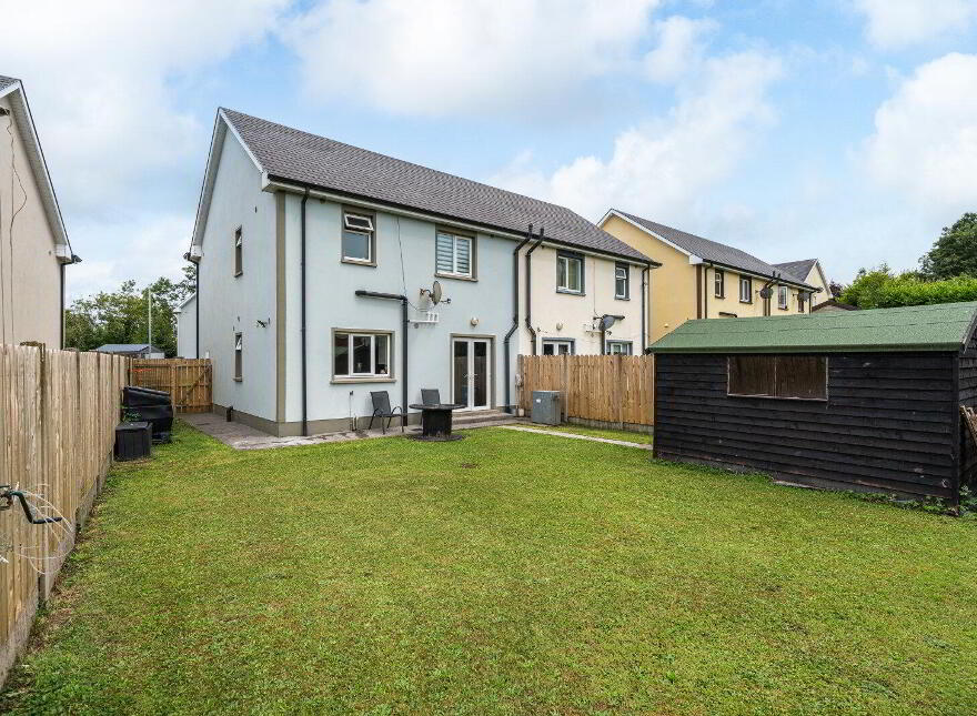 11 Holly Park, Leitrim, N41CP57