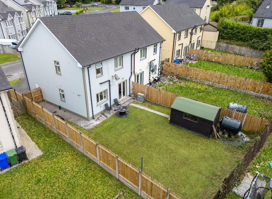11 Holly Park, Leitrim, N41CP57