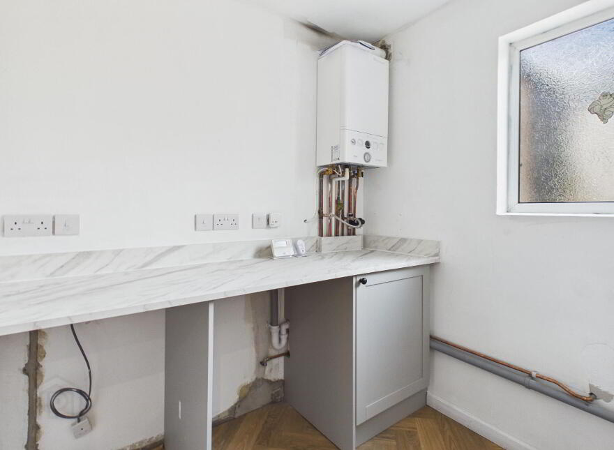 5 Moyne Gardens, Newtownards, BT23 8NJ