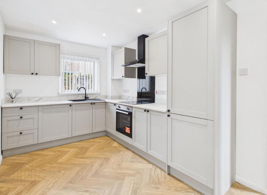 5 Moyne Gardens, Newtownards, BT23 8NJ