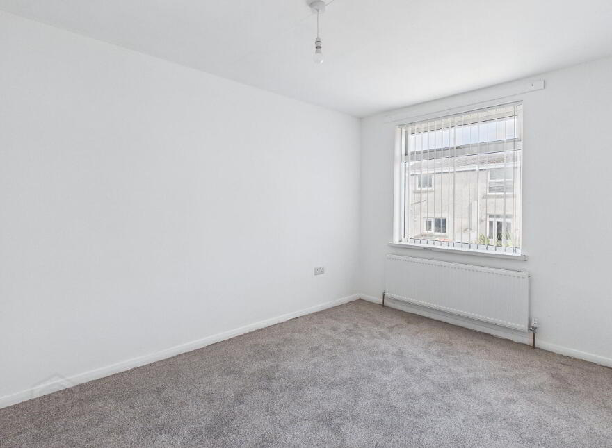 5 Moyne Gardens, Newtownards, BT23 8NJ