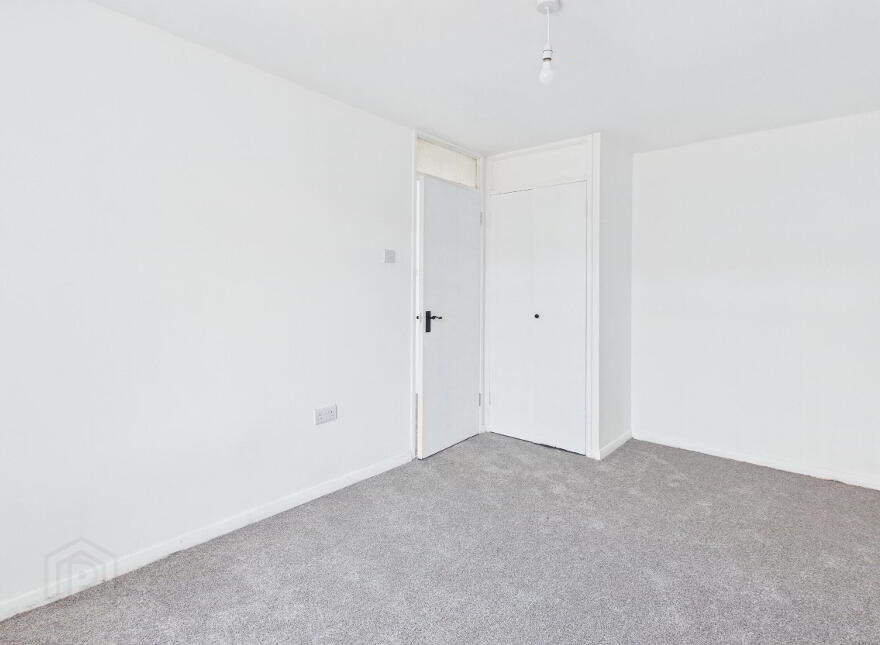 5 Moyne Gardens, Newtownards, BT23 8NJ
