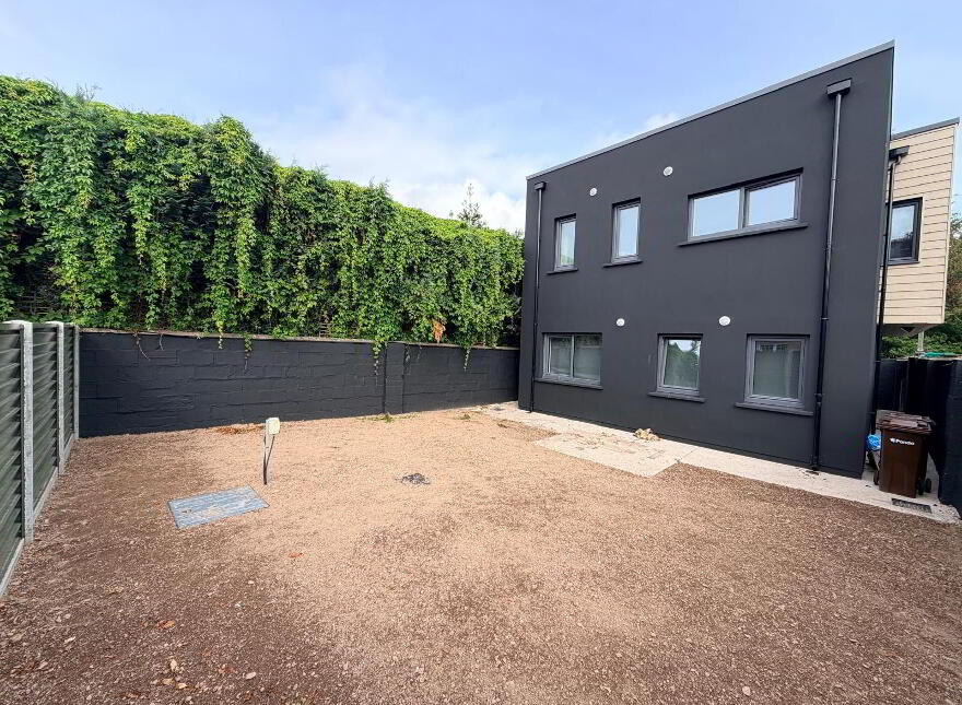 Glandore, Mardyke Walk, Cork City Centre, T12A4VP