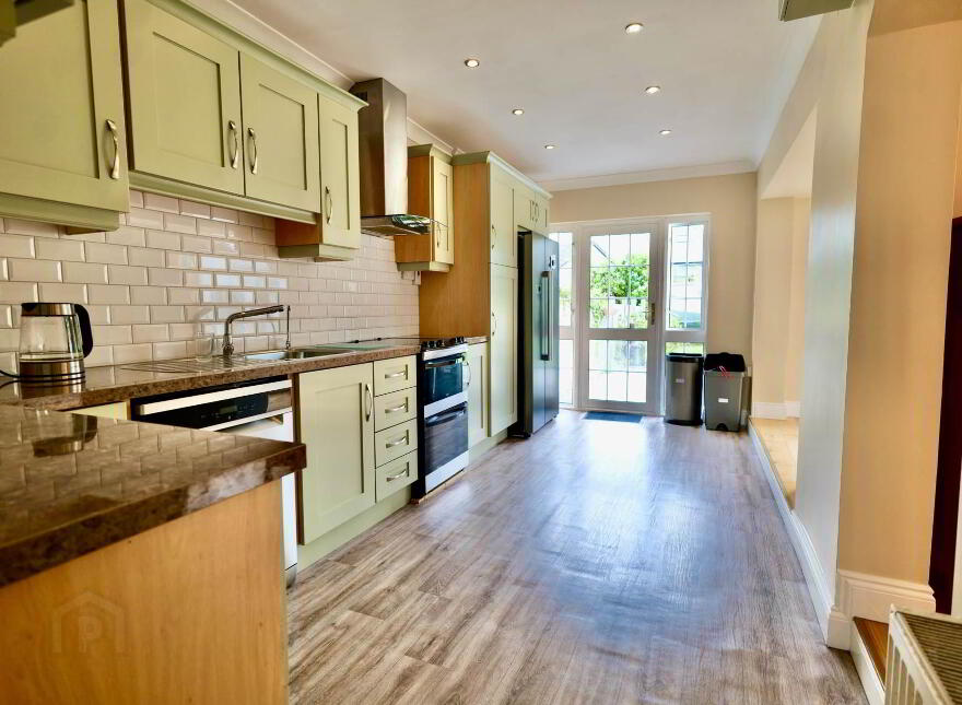 34 Beechwood Gardens, Newcastle West, V42FY27