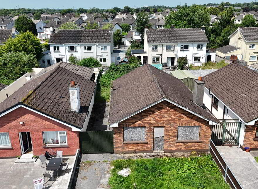 118 Meadowbrook, Athlone, N37X4Y7 photo