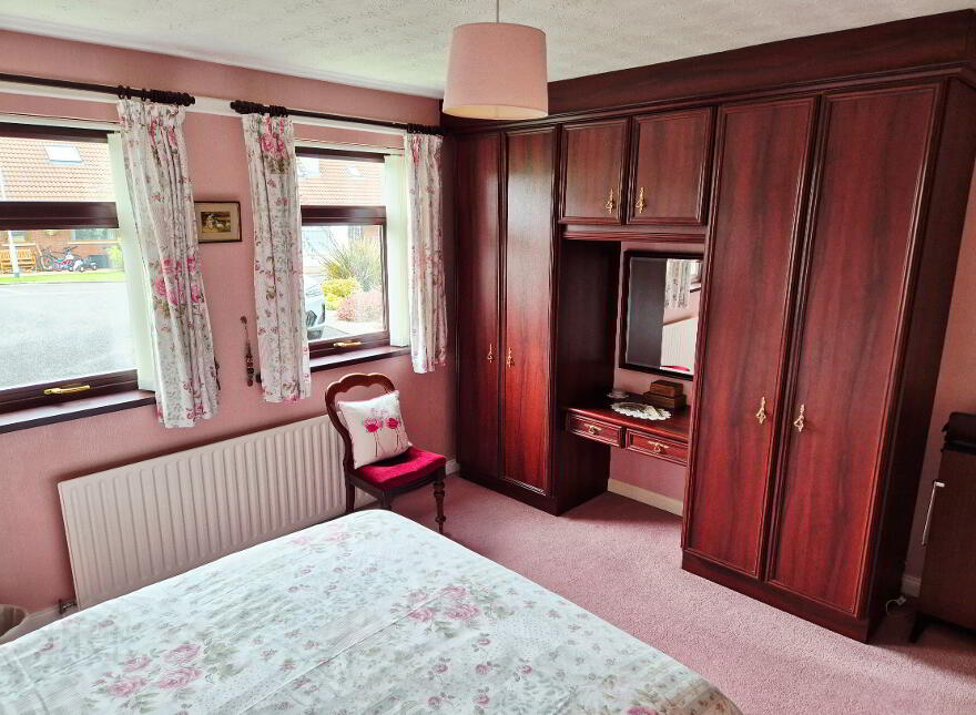 76 Castlewood Avenue, Mountsandel, Coleraine, BT52 1EW