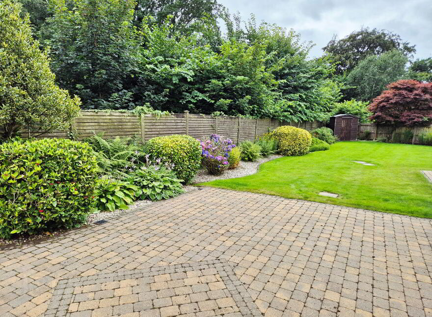76 Castlewood Avenue, Mountsandel, Coleraine, BT52 1EW