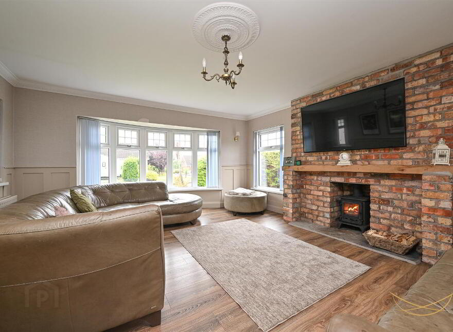 5 Red Fort Park, Carrickfergus, BT38 9EW