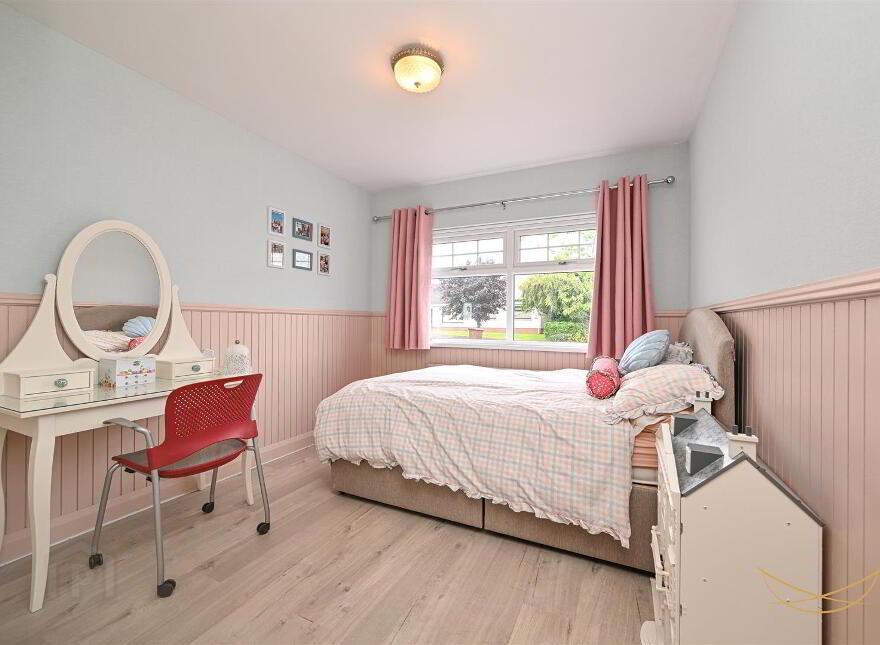 5 Red Fort Park, Carrickfergus, BT38 9EW